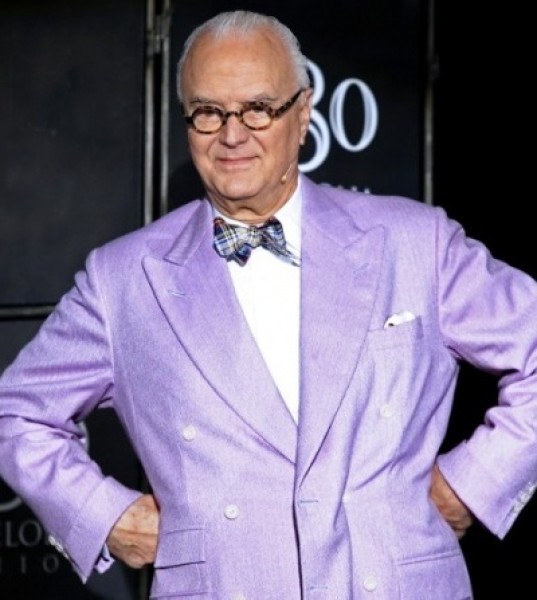 Manolo Blahnik Partners With Farfetch to Launch Label's First E-Commerce Platform