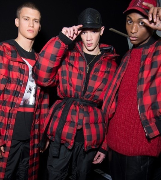 #6facts: Versace Autumn/Winter 2017 Menswear Collection