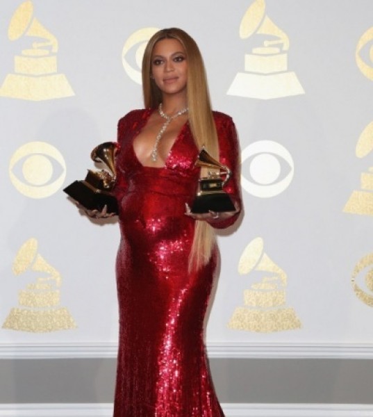 Peter Dundas Debuts New Line at Grammys