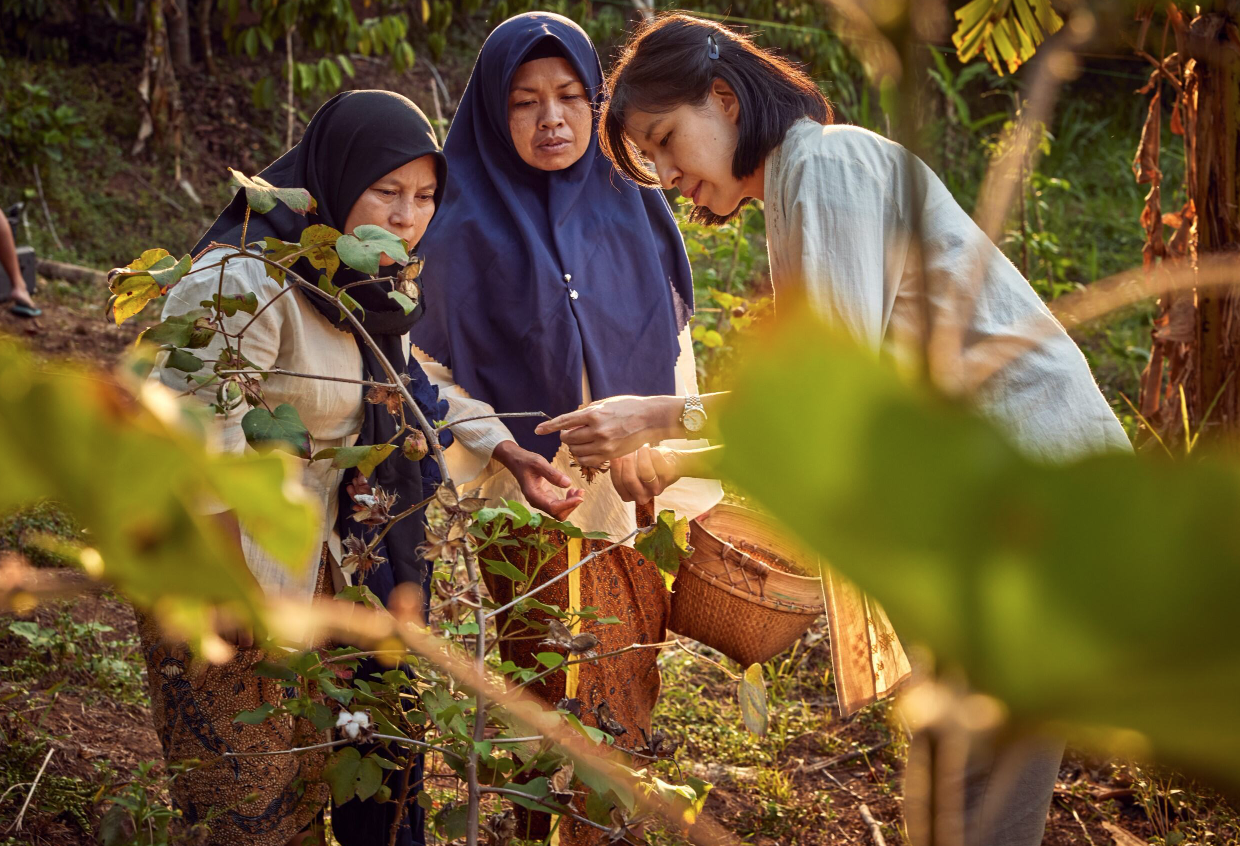 How a farm-to-closet project empowers women and saves the environment